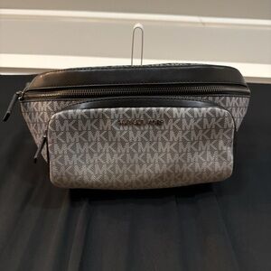 Michael Kors Monogram Gray and Black Belt Bag